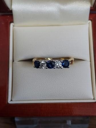 Sapphire & Diamond 5 Stone